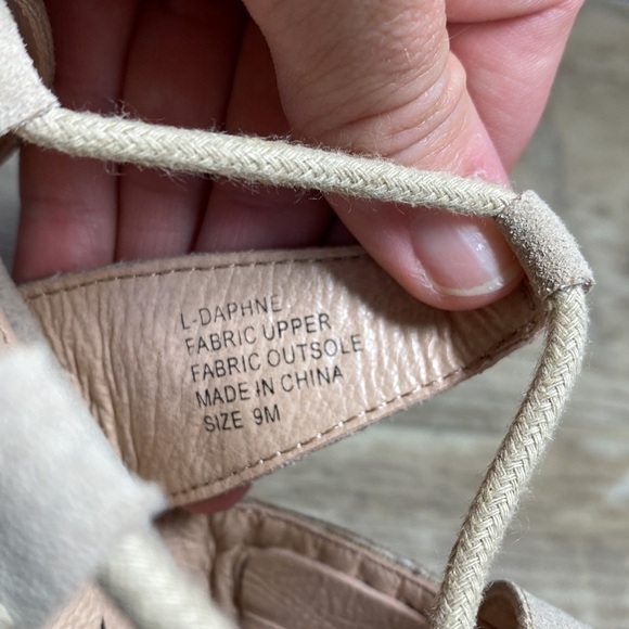 Lust For Life Daphne Tan Fringe Heels - Picture 4 of 6